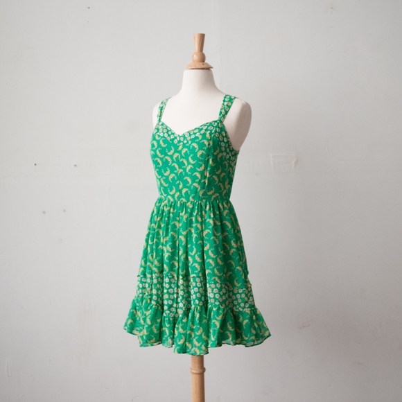 LC Lauren Conrad Dresses & Skirts - Lauren Conrad Floral Sundress in Green